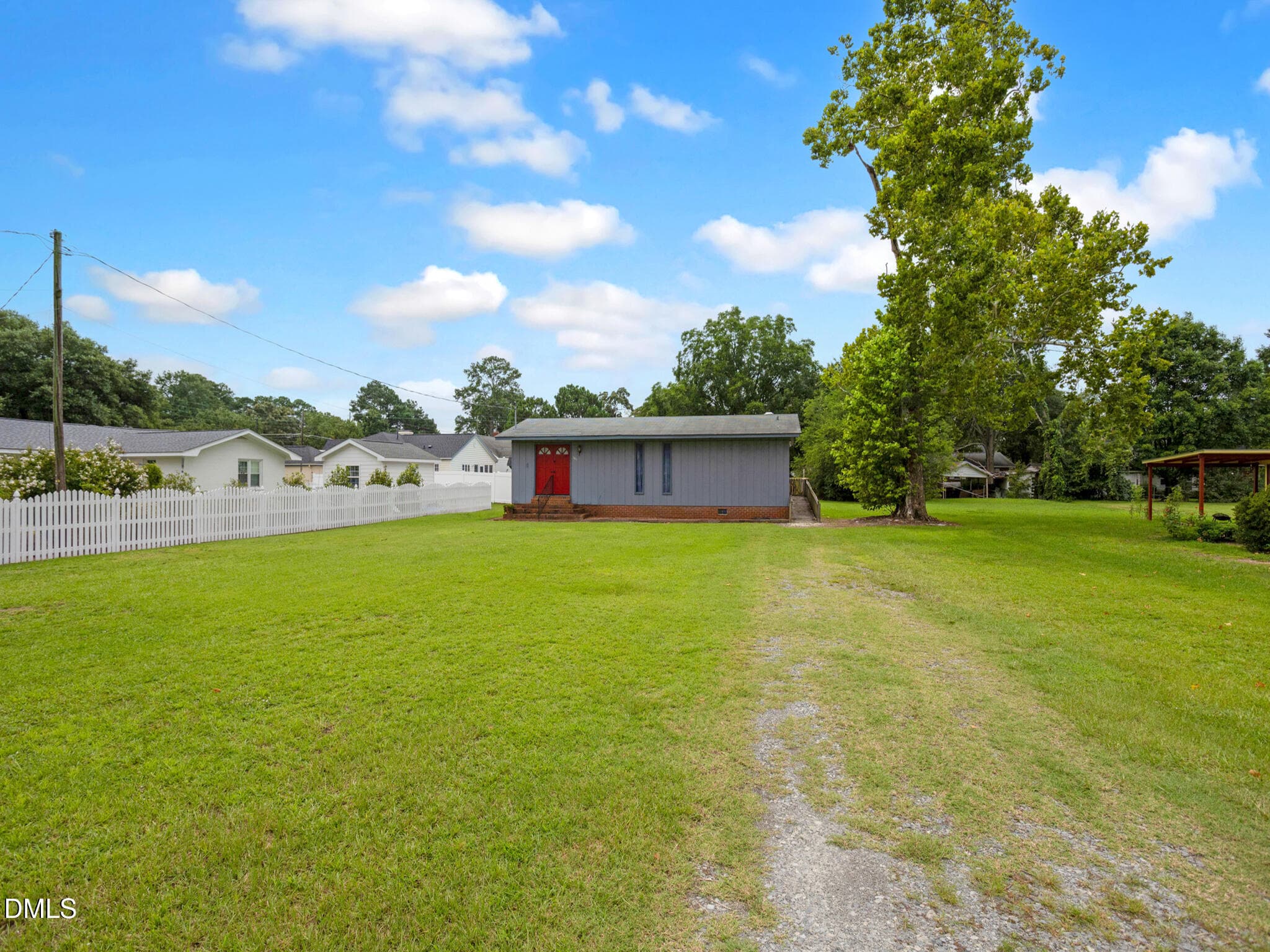 DU3A4582 - 207 Price Street, Pine Level, NC 27576