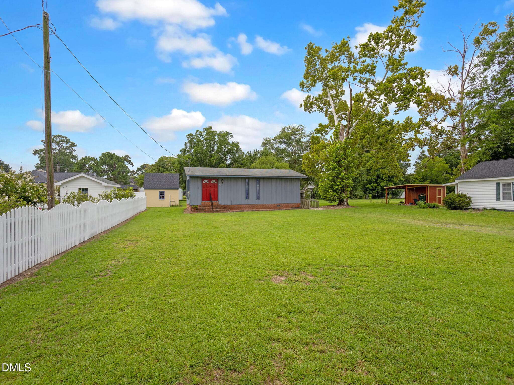 DU3A4584 - 207 Price Street, Pine Level, NC 27576