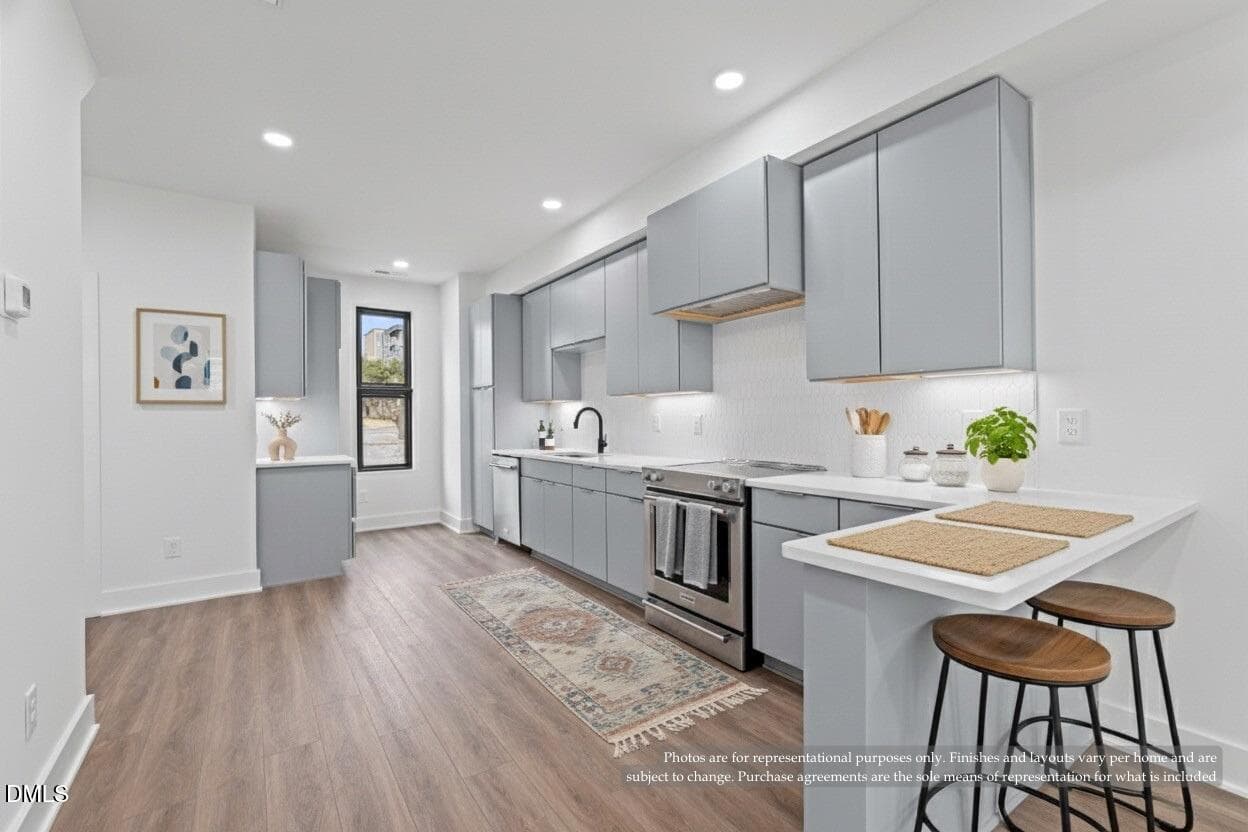 Arbor Aria Kitchen virtual staging - 1 - 512 Gordon Street 202, Durham, NC 27701, Durham