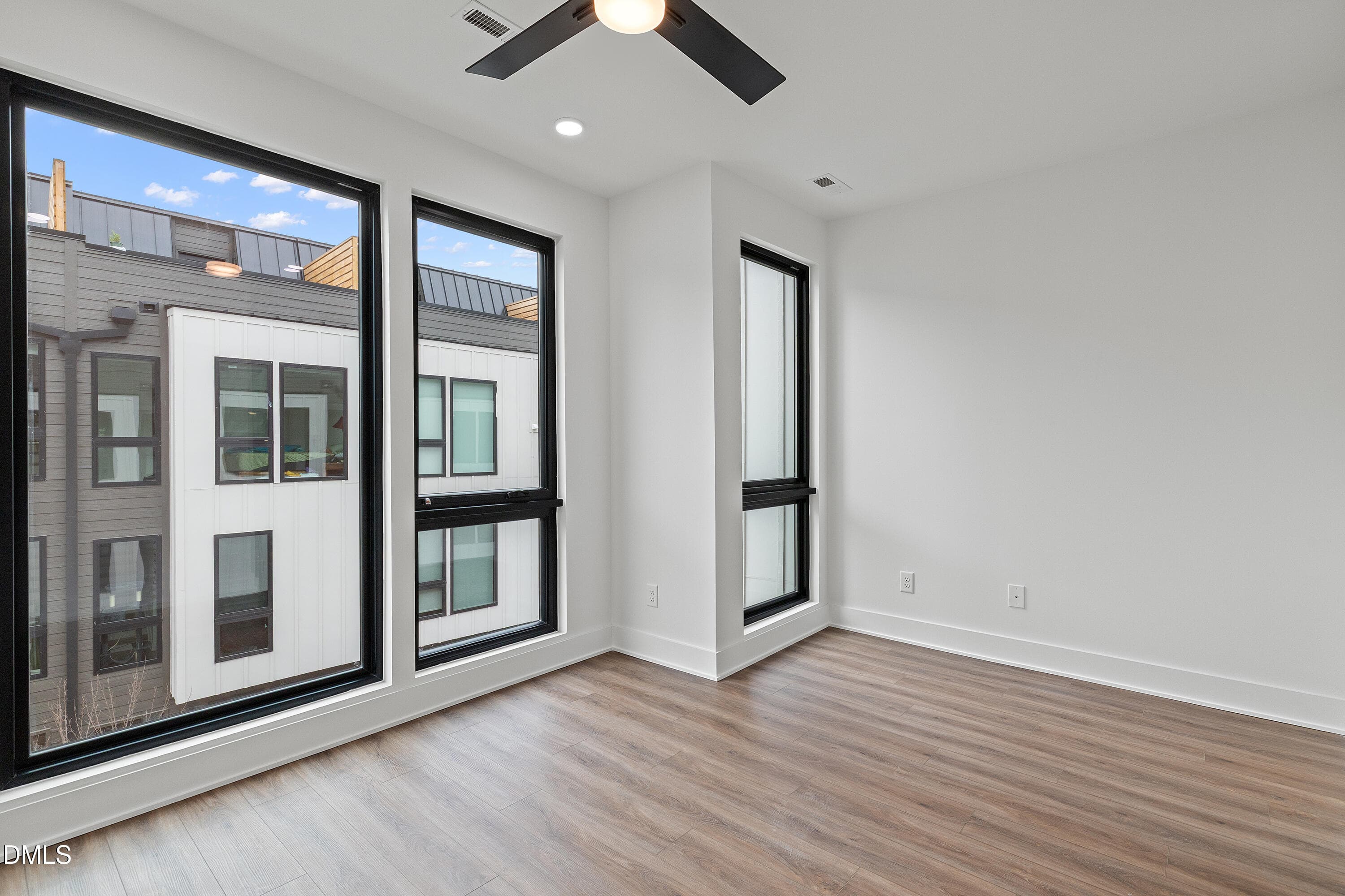 19-512 Gordon St, 303_0754 - 512 Gordon Street 202, Durham, NC 27701, Durham