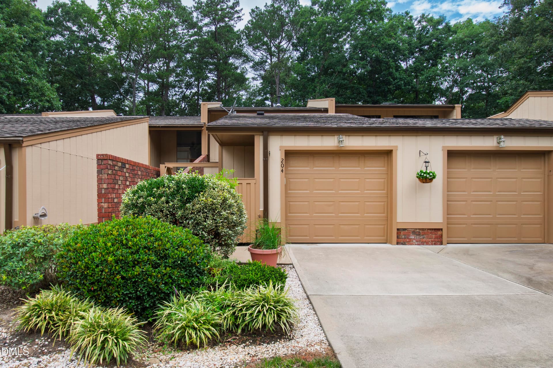 One Car Garage - 204 Tweed Circle, Cary, NC 27511