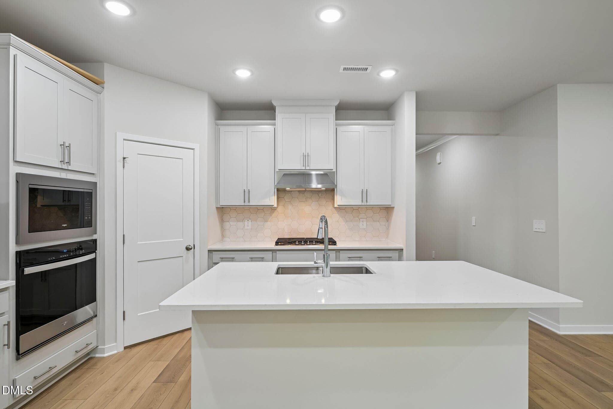 19-web-or-mls-Raleigh - Cadence Meadows - 104 Beadwood Street, Wendell, NC 27591, Wendell