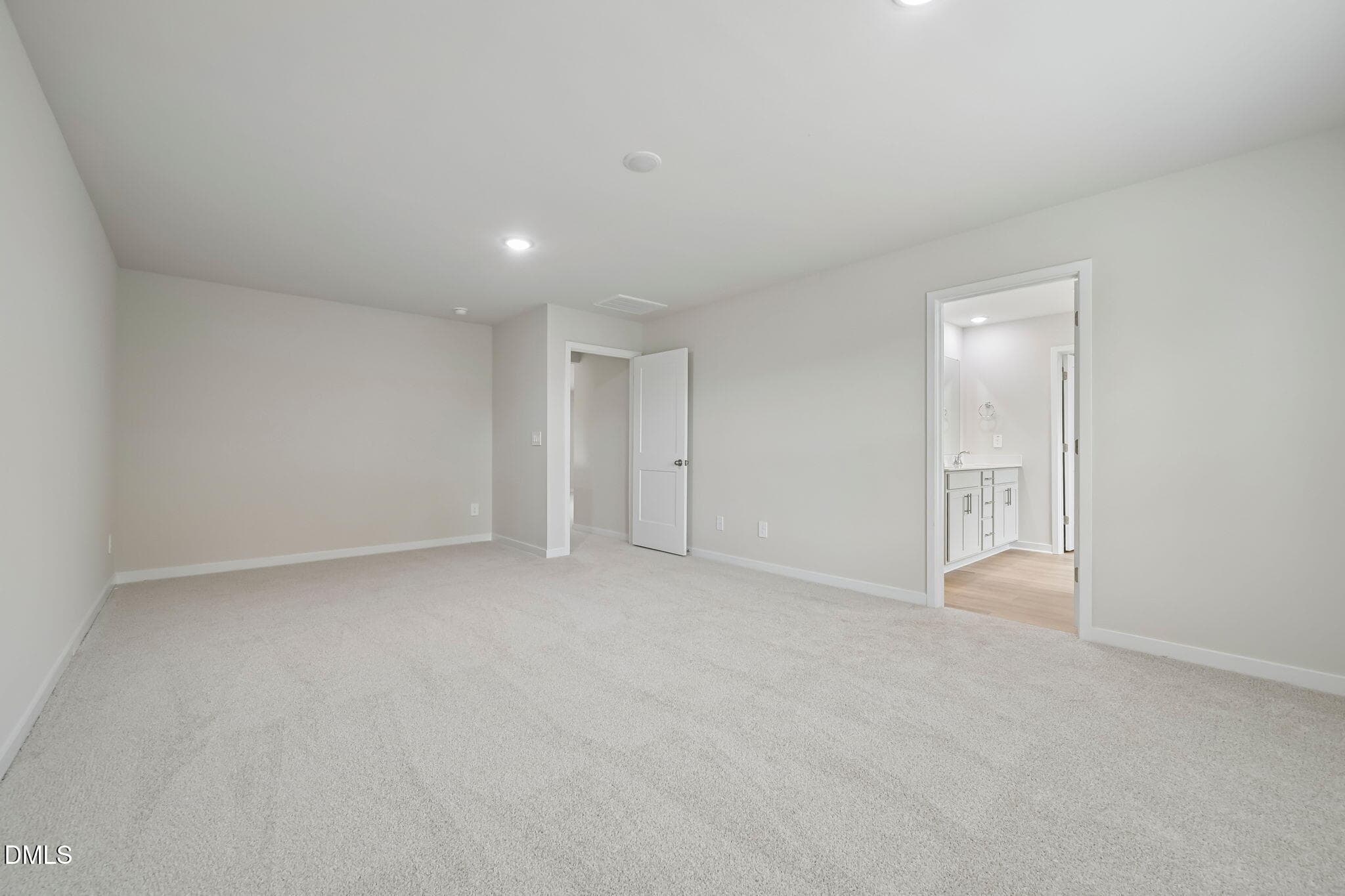 31-web-or-mls-Raleigh - Cadence Meadows - 104 Beadwood Street, Wendell, NC 27591, Wendell