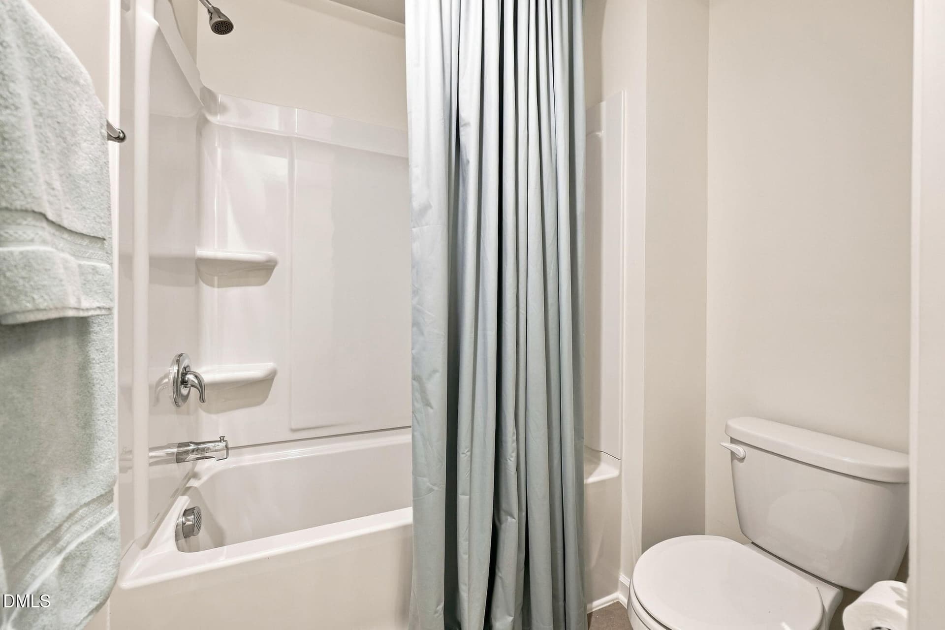 bath 3 - 1177 Treetop Meadow Lane, Wake Forest, NC 27587