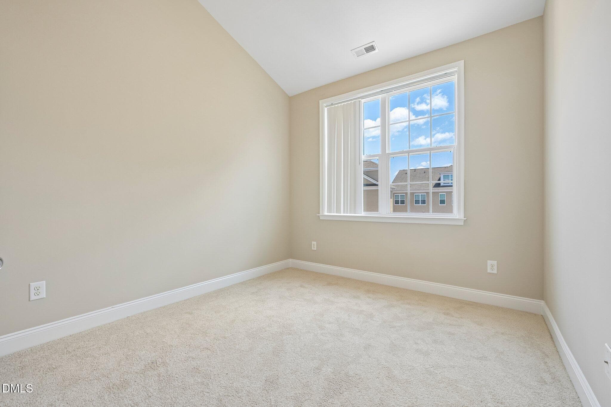 26-web-or-mls-Sablewood Dr 112-S3107-026 - 10510 Sablewood Drive 112, Raleigh, NC 27617, Raleigh