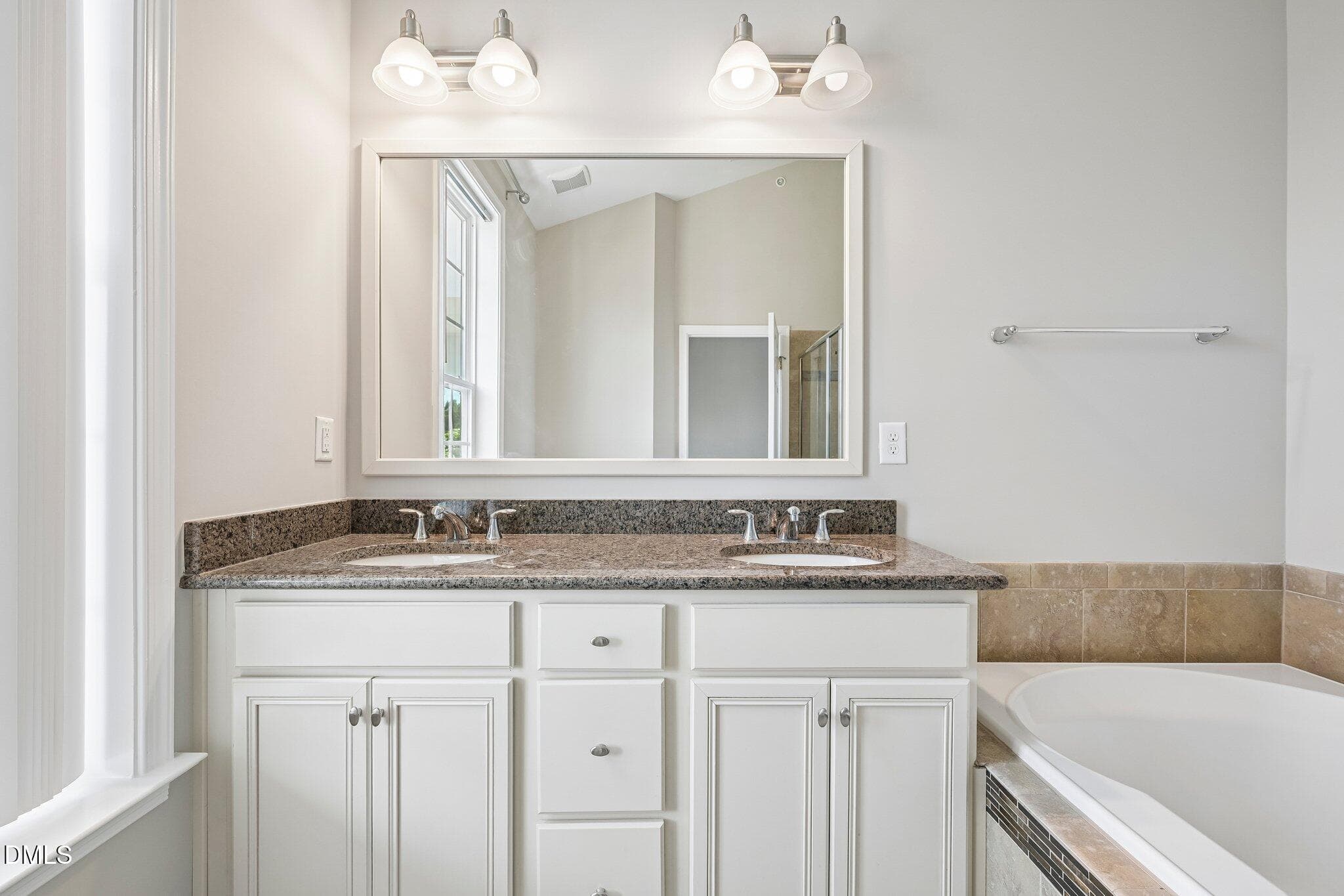 38-web-or-mls-Sablewood Dr 112-S3107-038 - 10510 Sablewood Drive 112, Raleigh, NC 27617, Raleigh