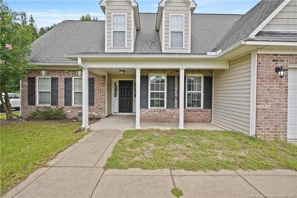 Photo 4 - 6621 Hillbrook Road, Hope Mills, NC 28348