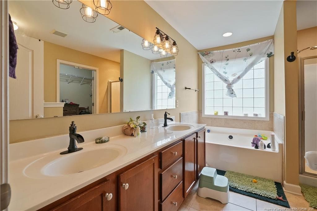 Photo 16 - 6621 Hillbrook Road, Hope Mills, NC 28348