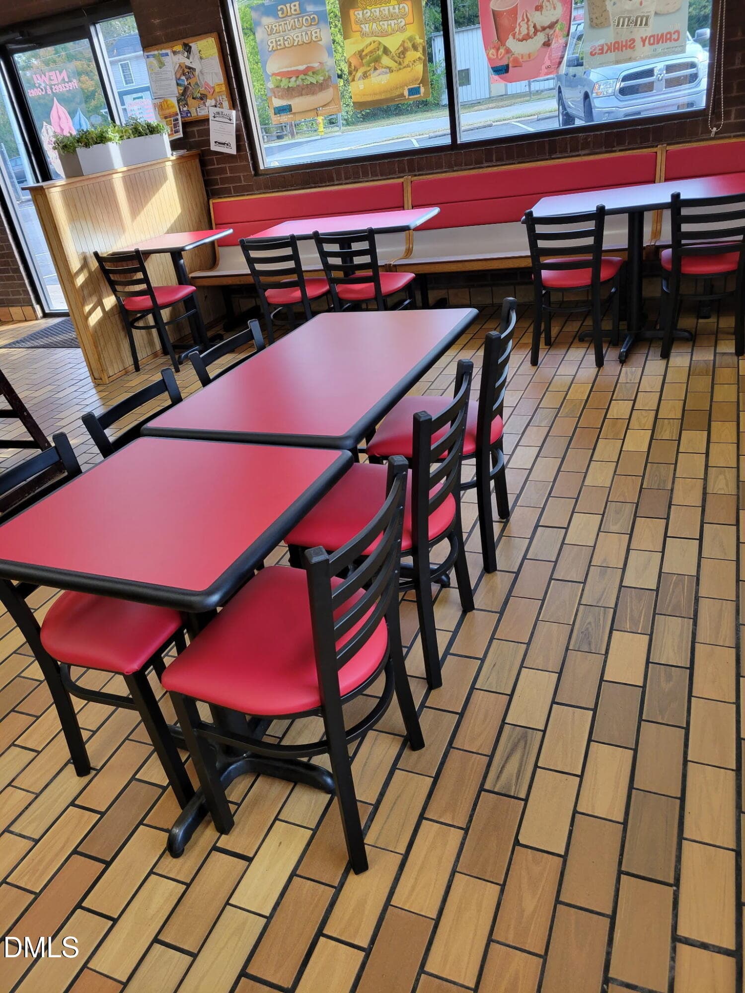 8226396245480047004 - 104 W 2nd Street, Chase City, VA 23924, Chase City