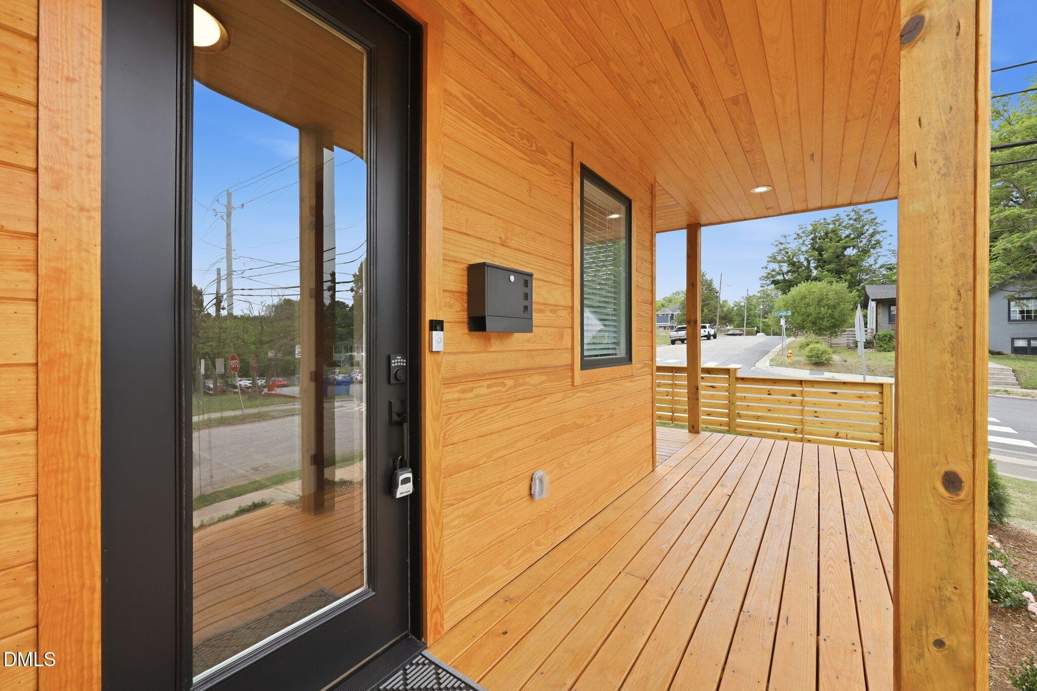 15-web-or-mls-IMG_4049 - 521 Coleman Street, Raleigh, NC 27610, Raleigh