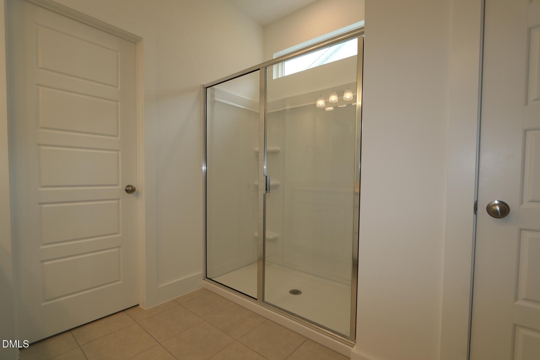 Primary Shower - 144 Golfview Avenue, Benson, NC 27504