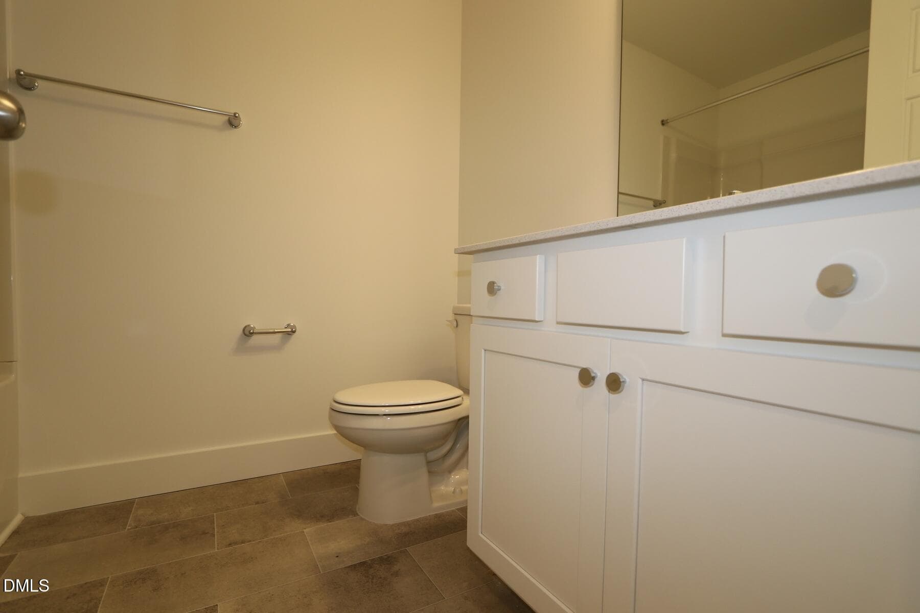 Secondary Bath - 144 Golfview Avenue, Benson, NC 27504