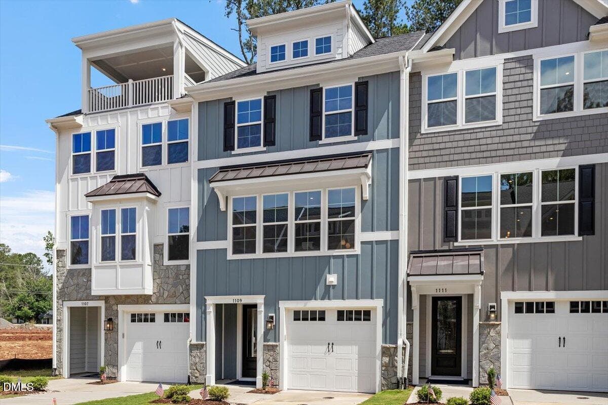02-1109 Blackthorn Lane #8 [2248448]_02 - 1109 Blackthorn Lane, Durham, NC 27703