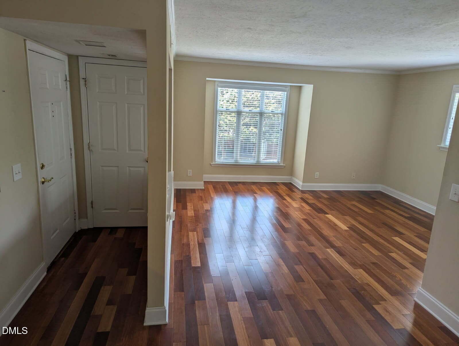 Family Room2 - 1031 Nicholwood Drive 203, Raleigh, NC 27605, Raleigh