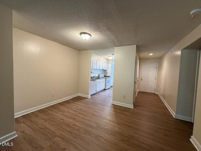 941b6811-340f-4ab5-9e0a-b2e553a5524a - 2510 Avent Ferry Road 102, Raleigh, NC 27606, Raleigh