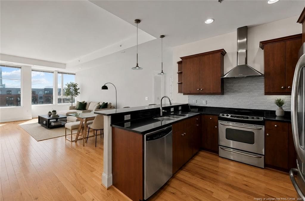 Photo 4 - 400 W North Street 900, Raleigh, NC 27603, Raleigh