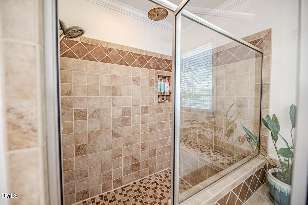 Master bath tiled shower - 1200 Graedon Drive, Raleigh, NC 27603, Raleigh