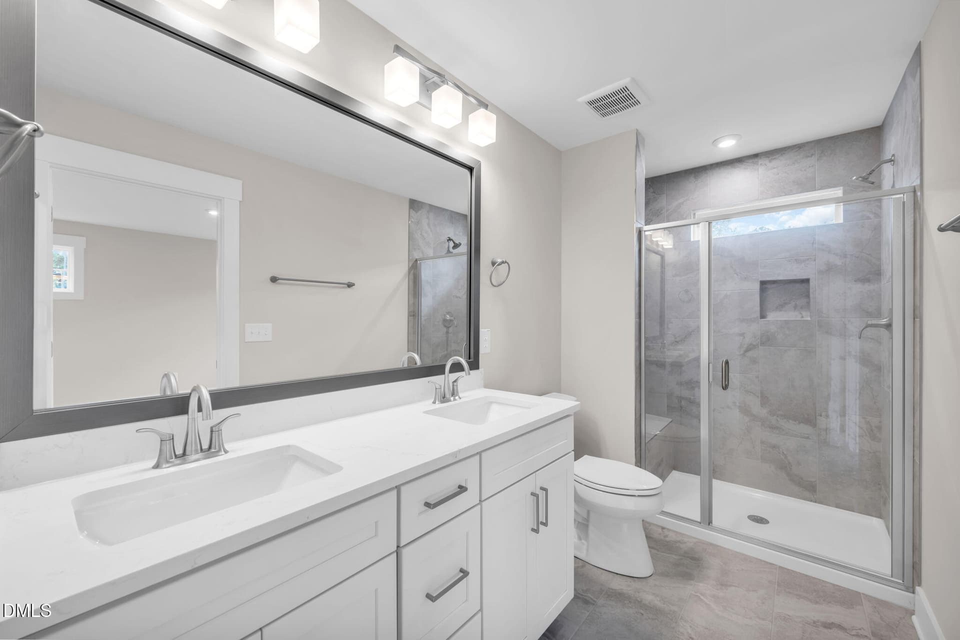 20-web-or-mls-untitled-21 - 1106 Blackthorn Lane, Durham, NC 27703