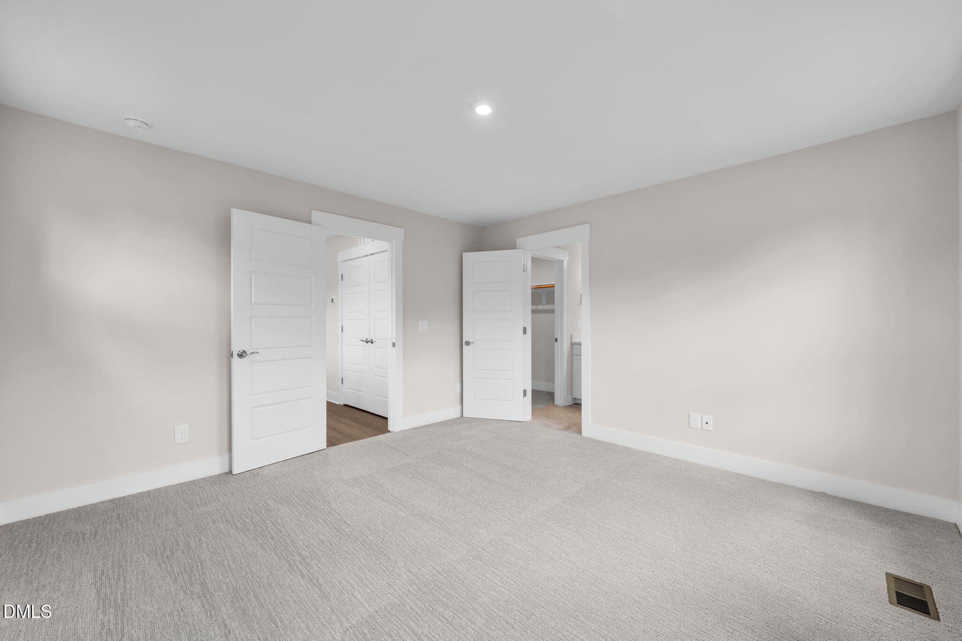 19-web-or-mls-untitled-20 - 1106 Blackthorn Lane, Durham, NC 27703