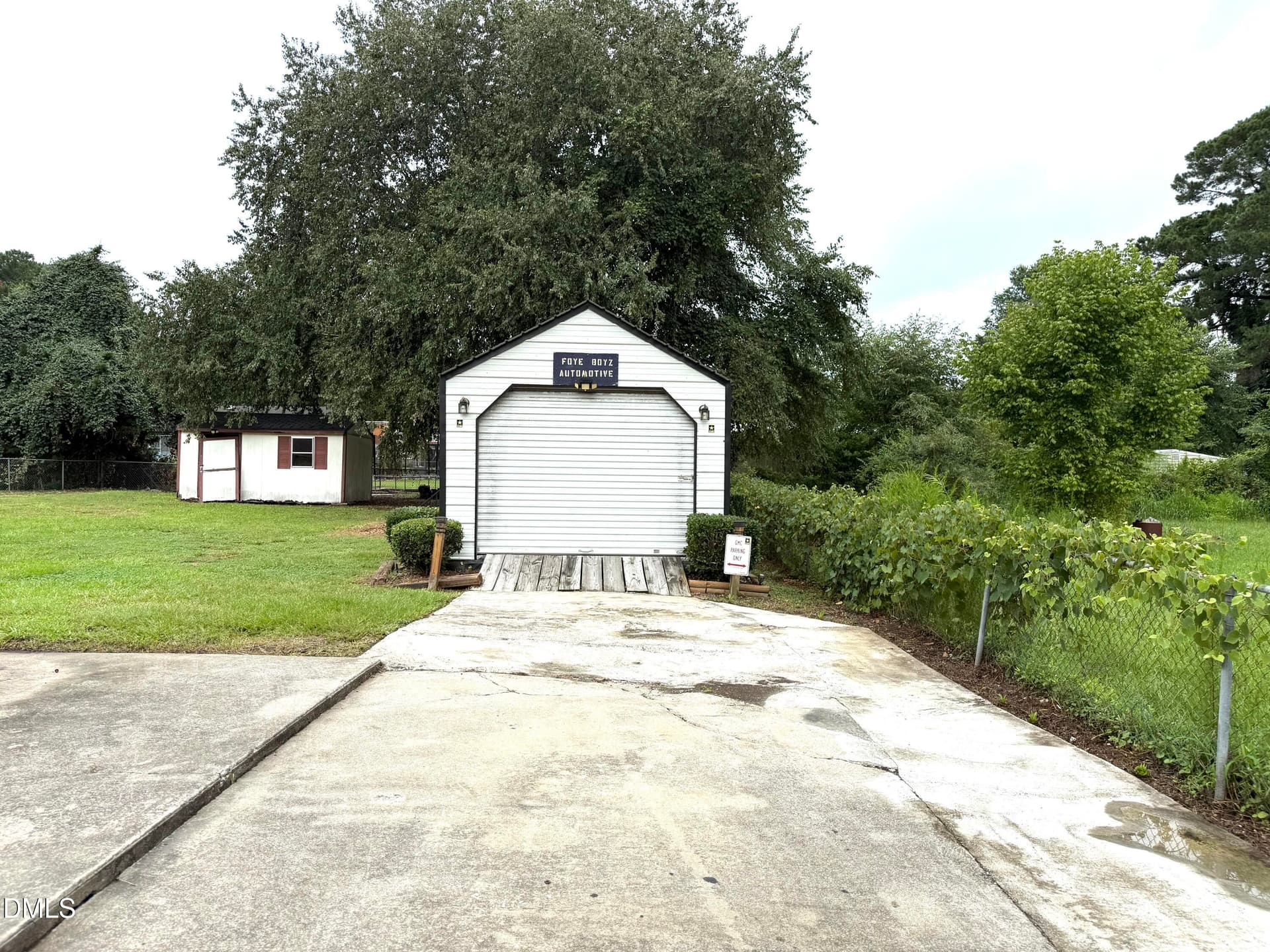Storage - 2248 Longleaf Pine Drive, Kinston, NC 28504