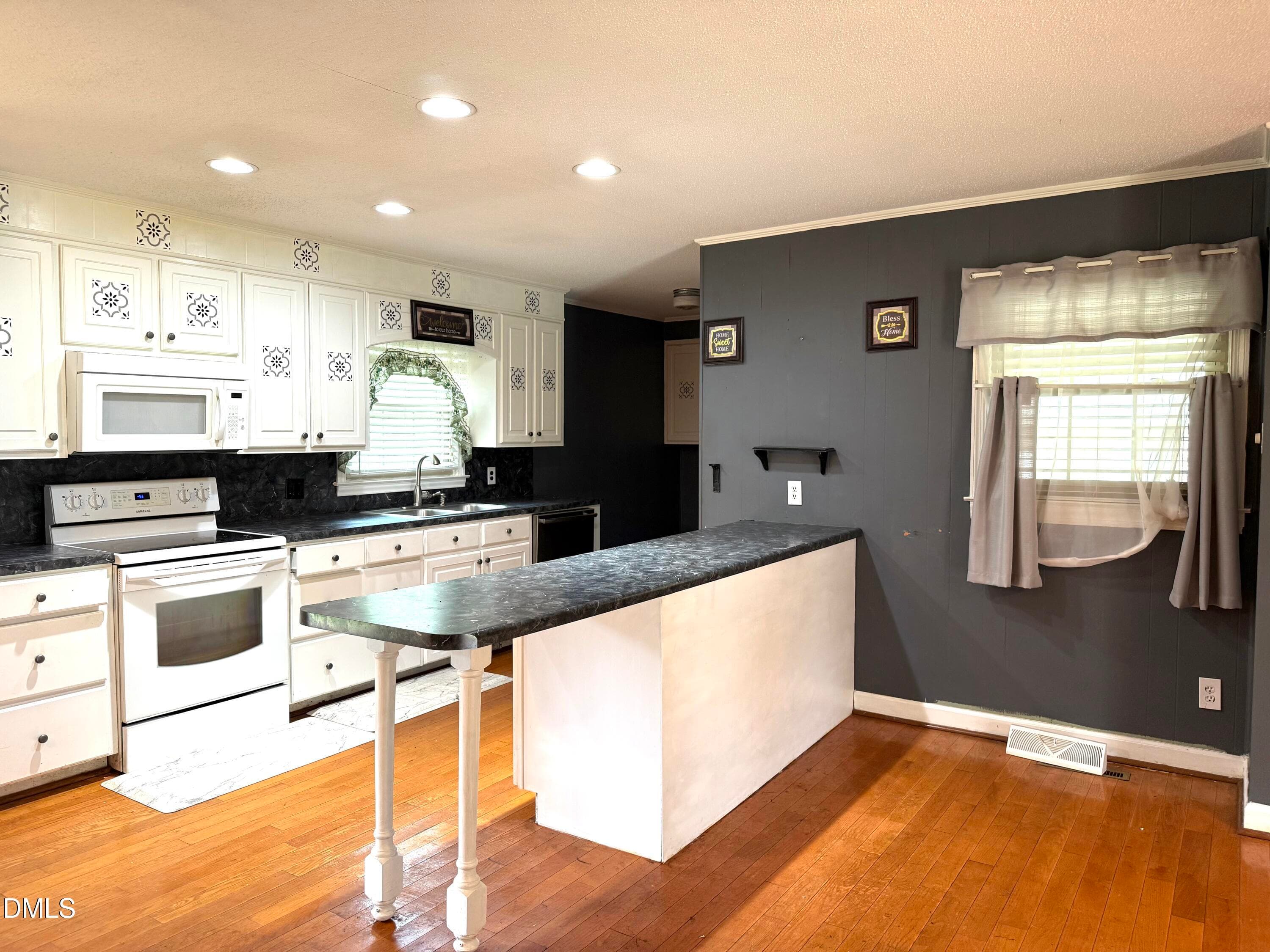 Kitchen - 2248 Longleaf Pine Drive, Kinston, NC 28504