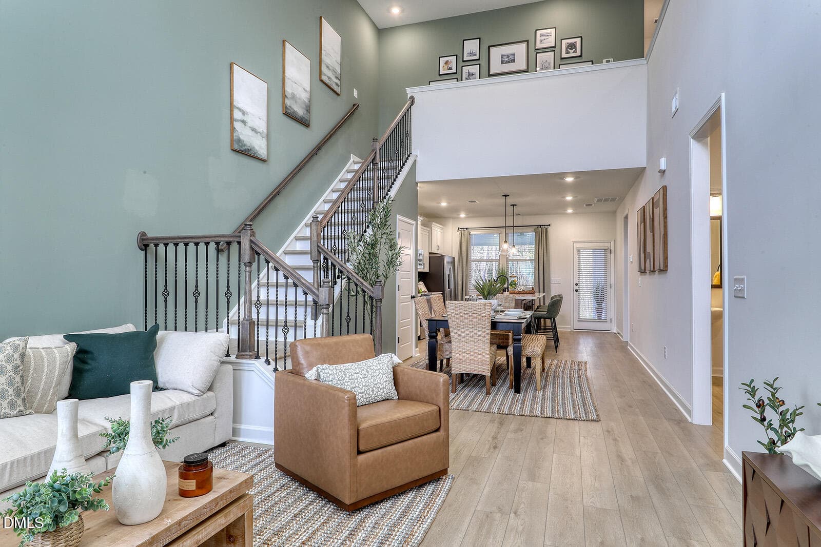Great Room to Eat-In - 605 Lanceleaf Lane 11, Durham, NC 27703