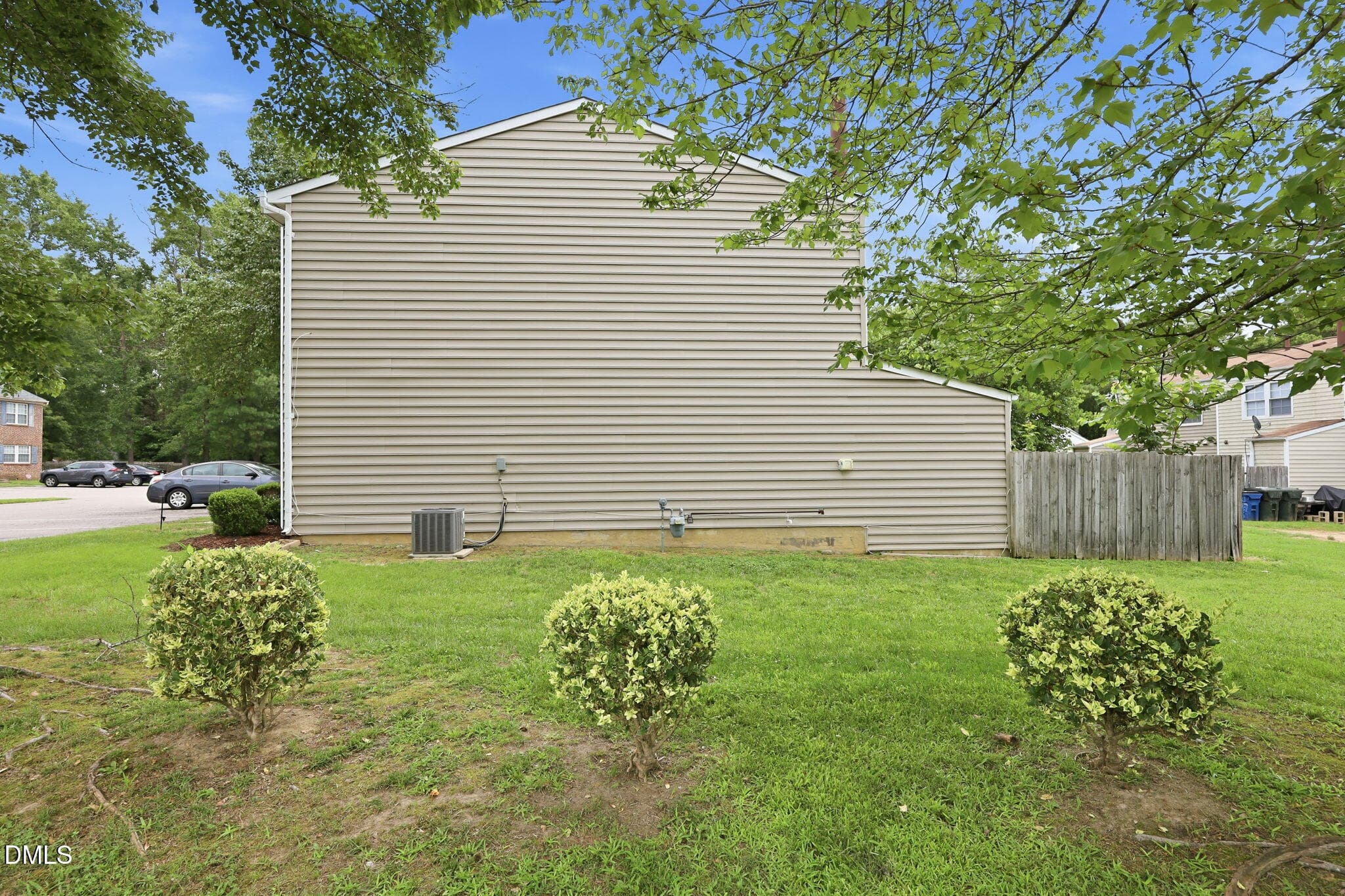 17-web-or-mls-IMG_8559 - 8260 Mcguire Drive, Raleigh, NC 27616, Raleigh