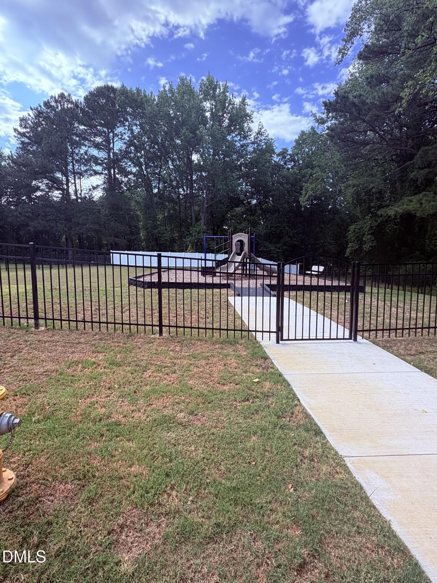 2 - 608 Crescent Wood Trail, Zebulon, NC 27597