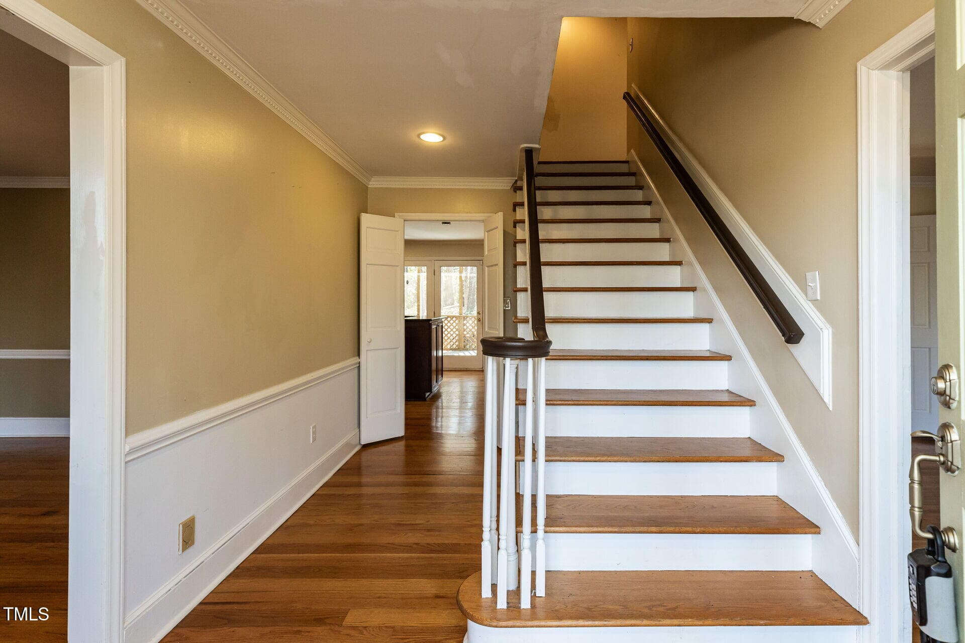 004-1920x1080-foyer-entry - 501 Queensferry Road, Cary, NC 27511