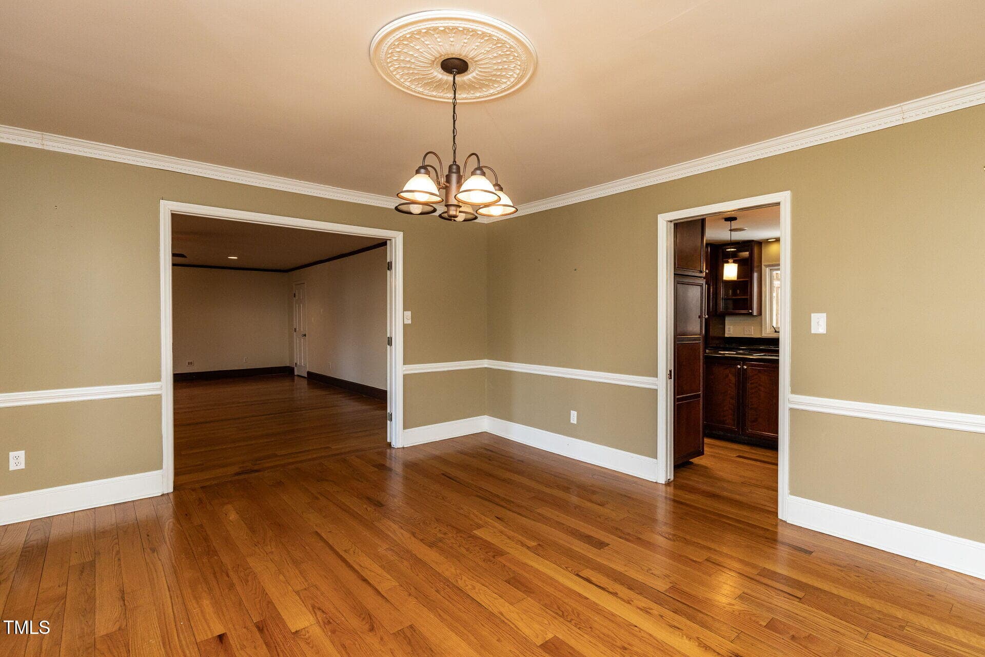 007-1920x1080-dining-room - 501 Queensferry Road, Cary, NC 27511