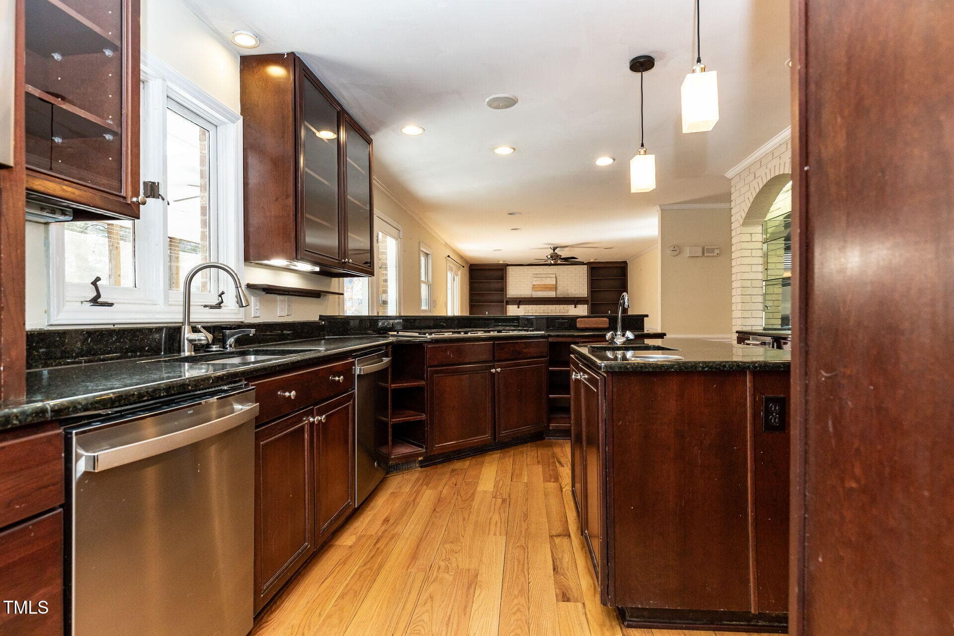 016-1920x1080-kitchen - 501 Queensferry Road, Cary, NC 27511