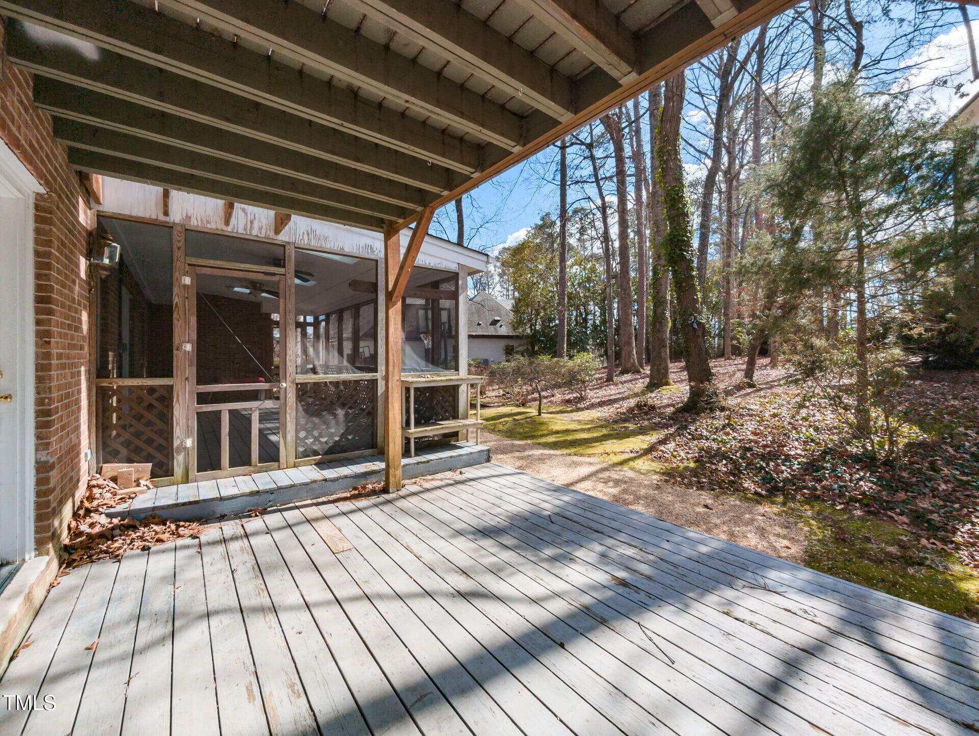 042-1920x1080-deck-backyard - 501 Queensferry Road, Cary, NC 27511