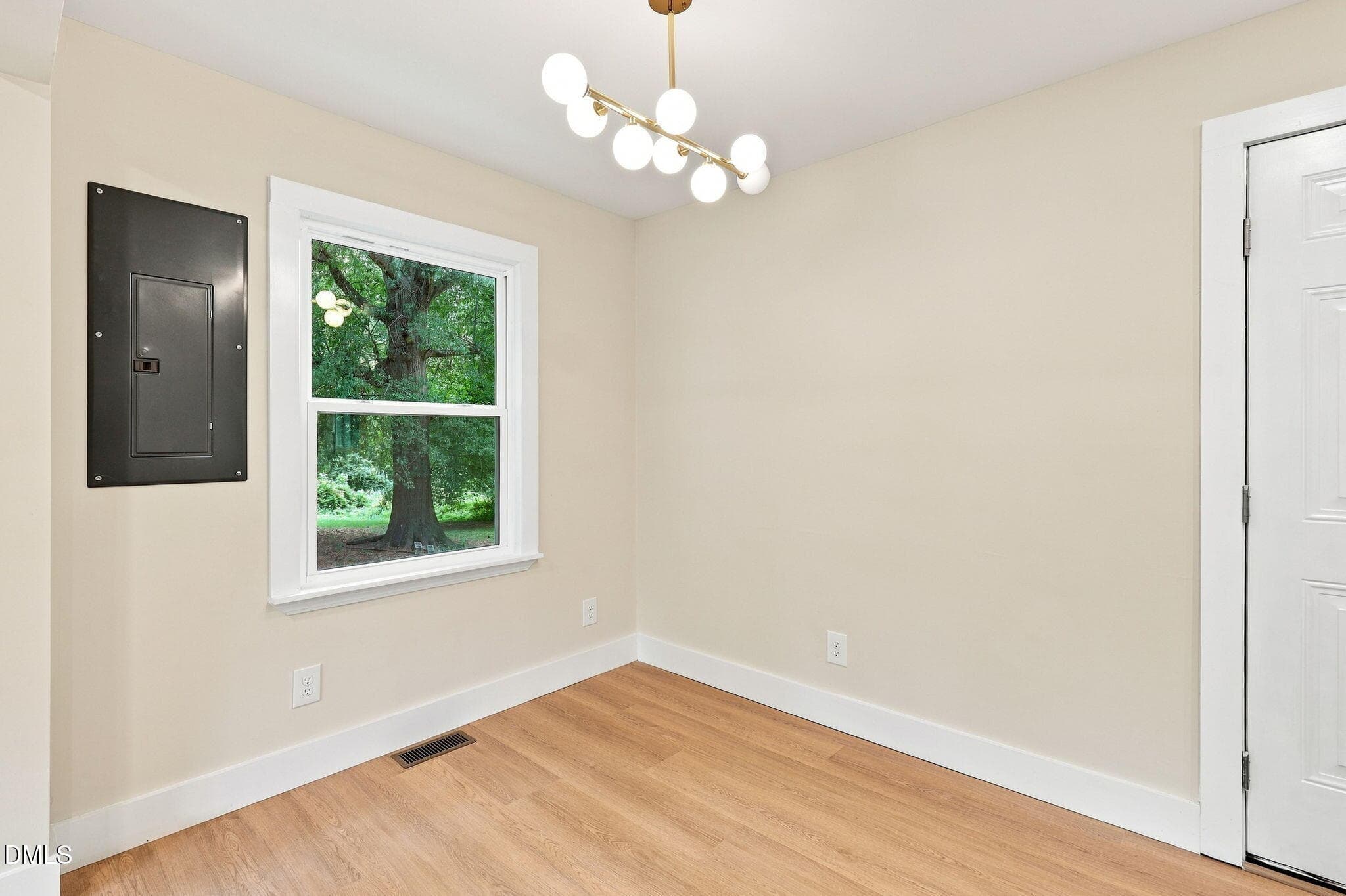19-web-or-mls-IMG_9001 - 500 Parnell Drive, Raleigh, NC 27610, Raleigh