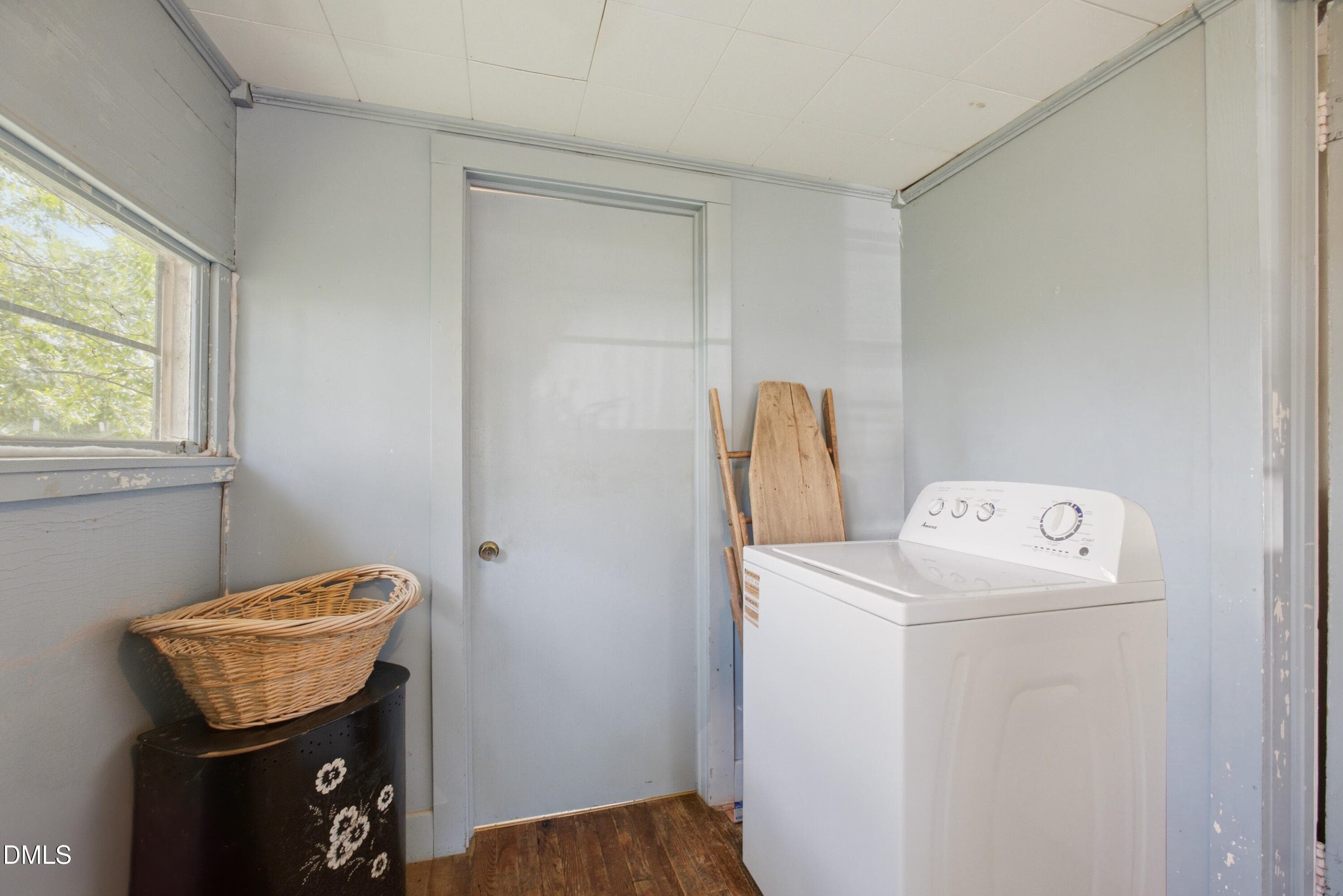 15_Side_Entry_Porch_Washer - 1884 Silk Hope Liberty Road, Siler City, NC 27344