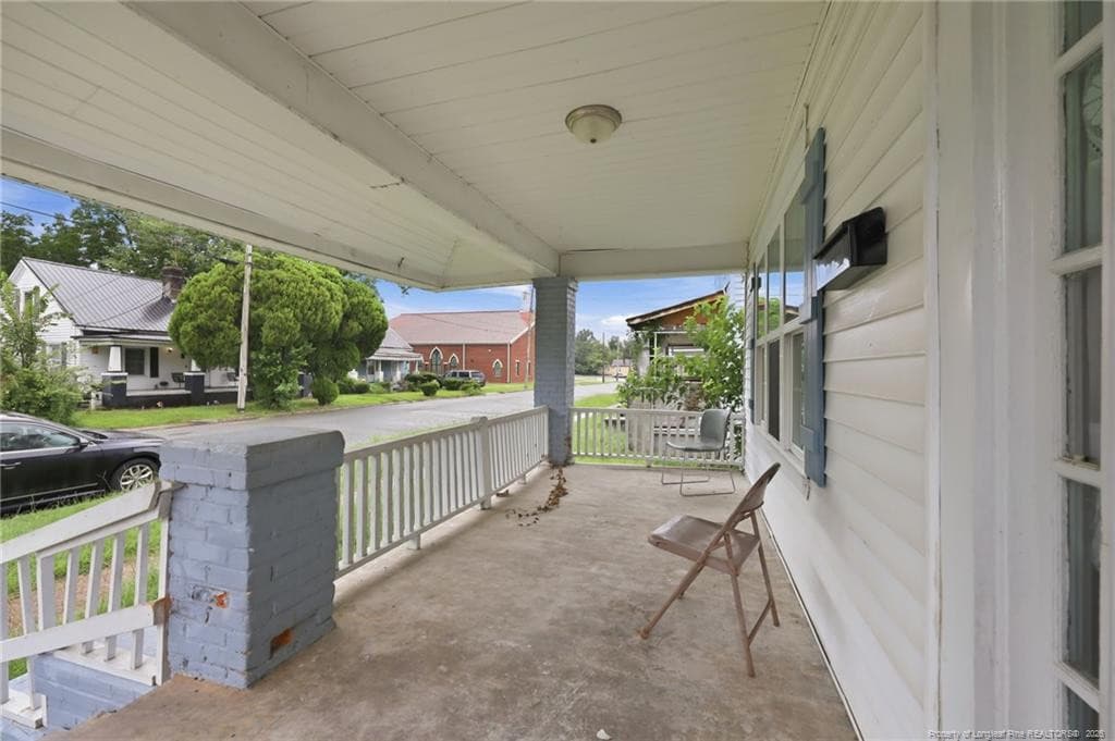Photo 6 - 424 E Blount Street, Kinston, NC 28501