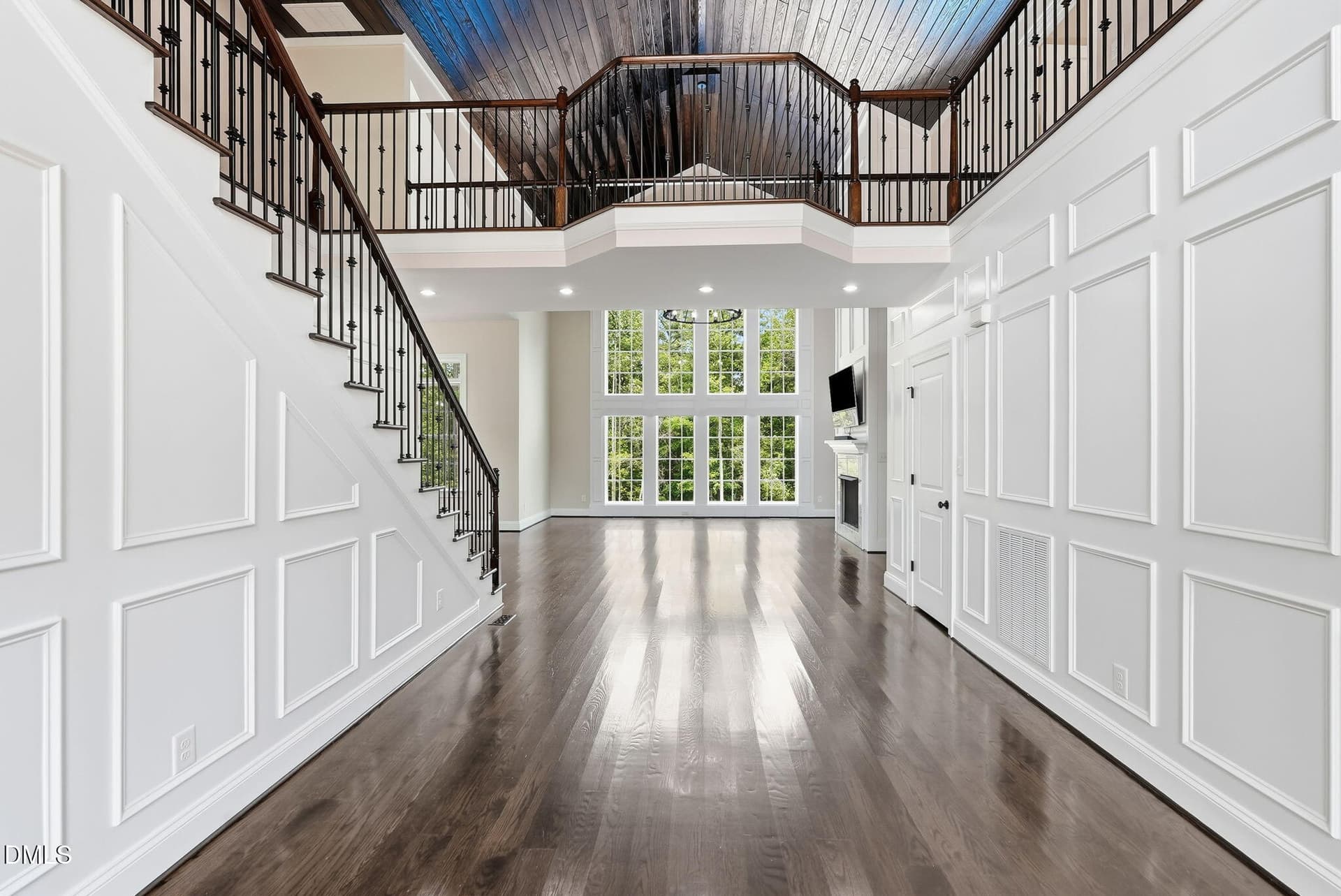 Amazing Entry Hall - 222 American Court, Apex, NC 27523