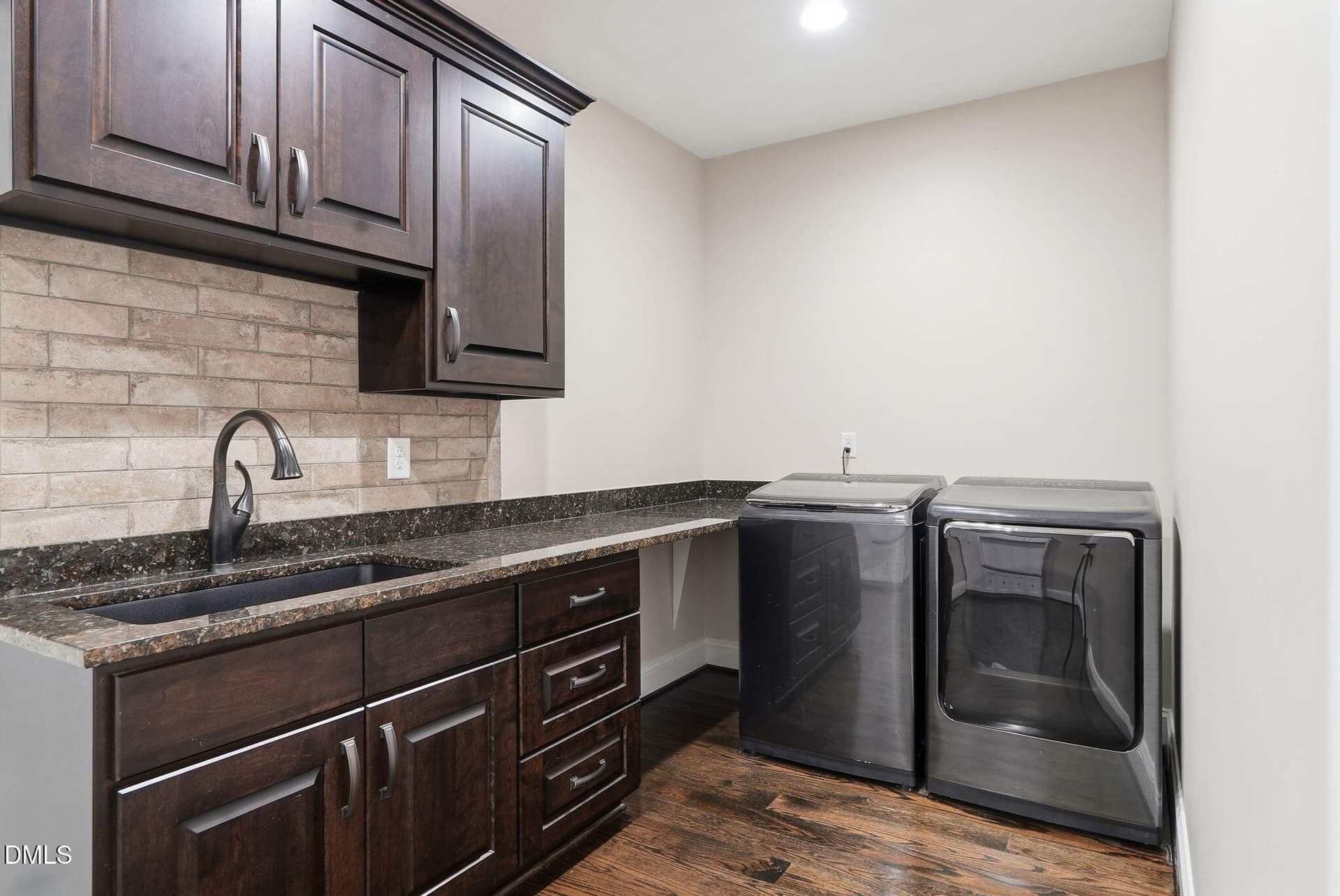 Laundry Room - 222 American Court, Apex, NC 27523