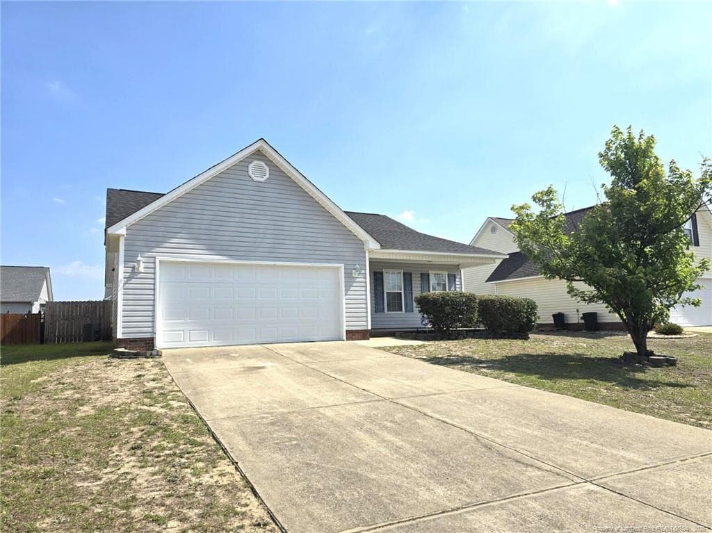 Photo 3 - 1478 Oldstead Drive, Fayetteville, NC 28306, Fayetteville