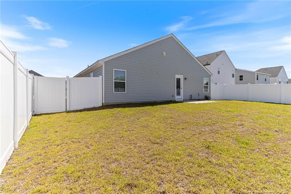 Photo 41 - 195 Bracknell Lane, Raeford, NC 28376