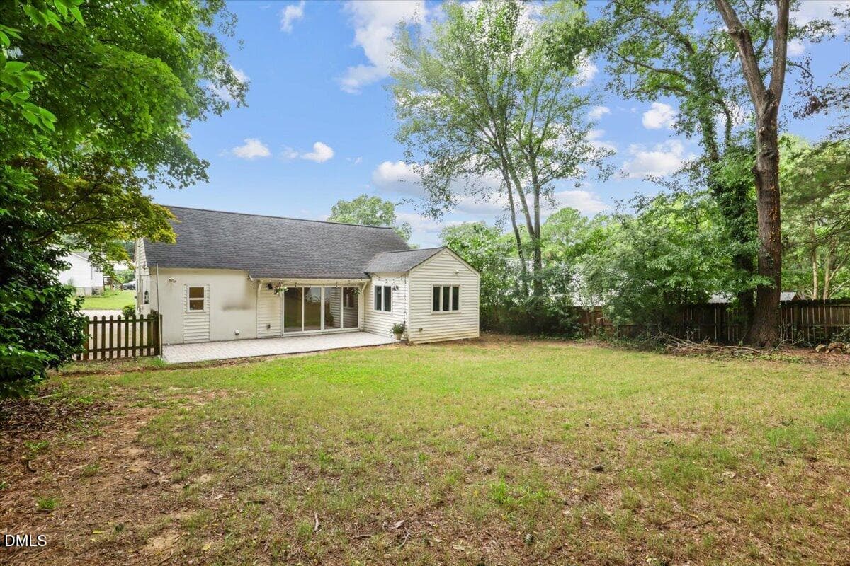 10-201 Dennis Ave-10 - 201 Dennis Avenue, Raleigh, NC 27604, Raleigh
