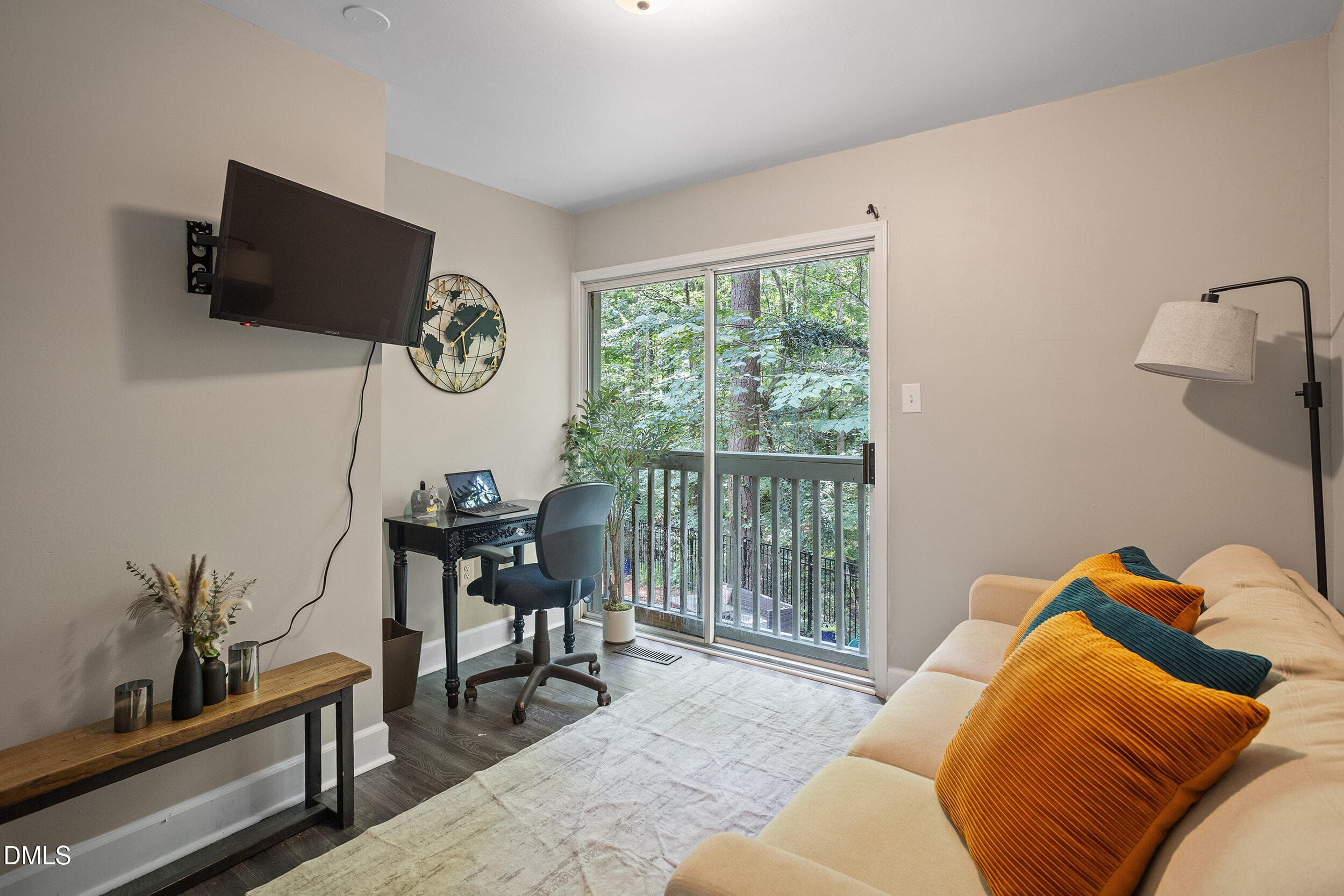 28-122 Taylor St [3231085]_08062026_28 - 122 Taylor Street, Chapel Hill, NC 27514, Chapel Hill