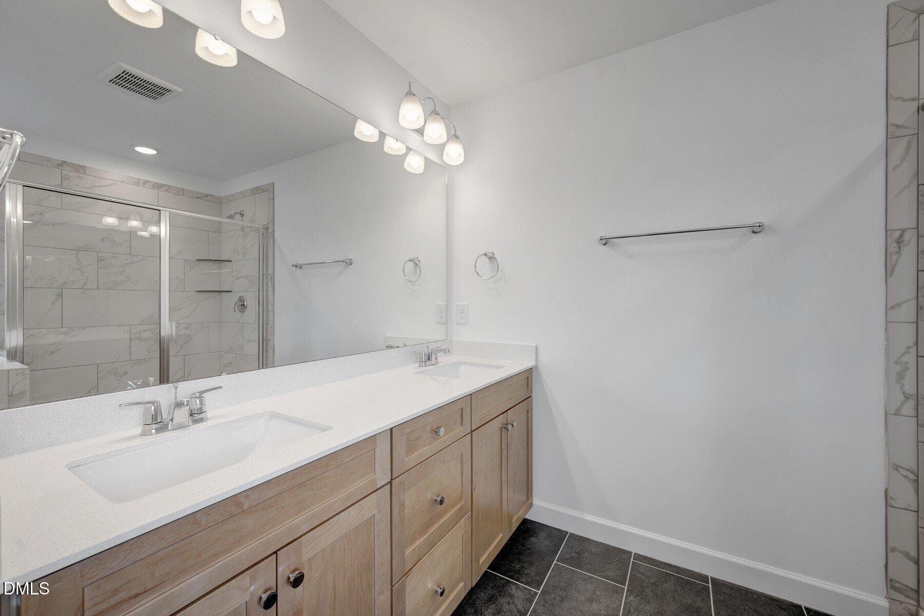 [L327_z029]none29 - 260 Yellow River Way, Garner, NC 27529
