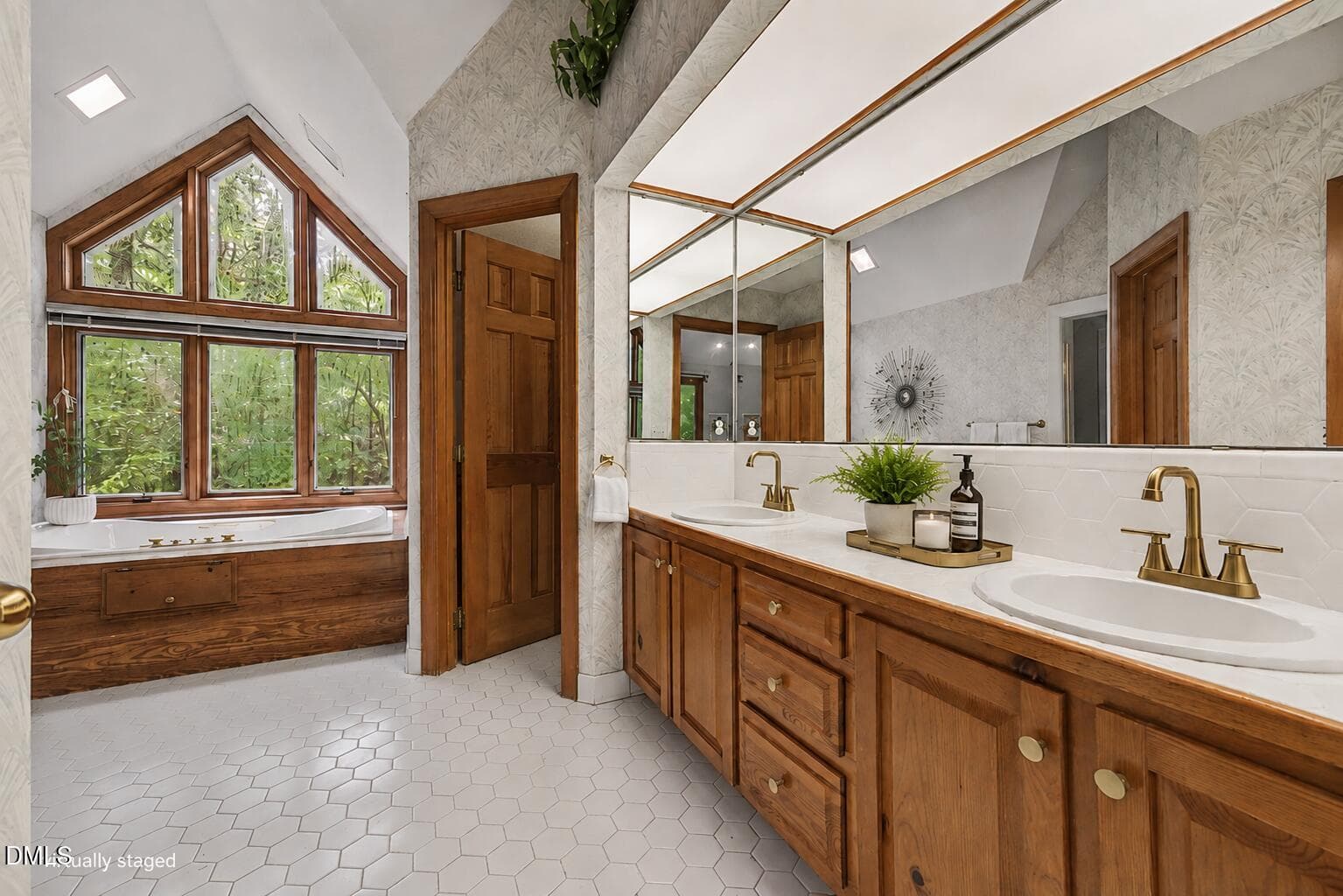 Upstairs Primary Bath - 9921 Waterview Road, Raleigh, NC 27615, Raleigh