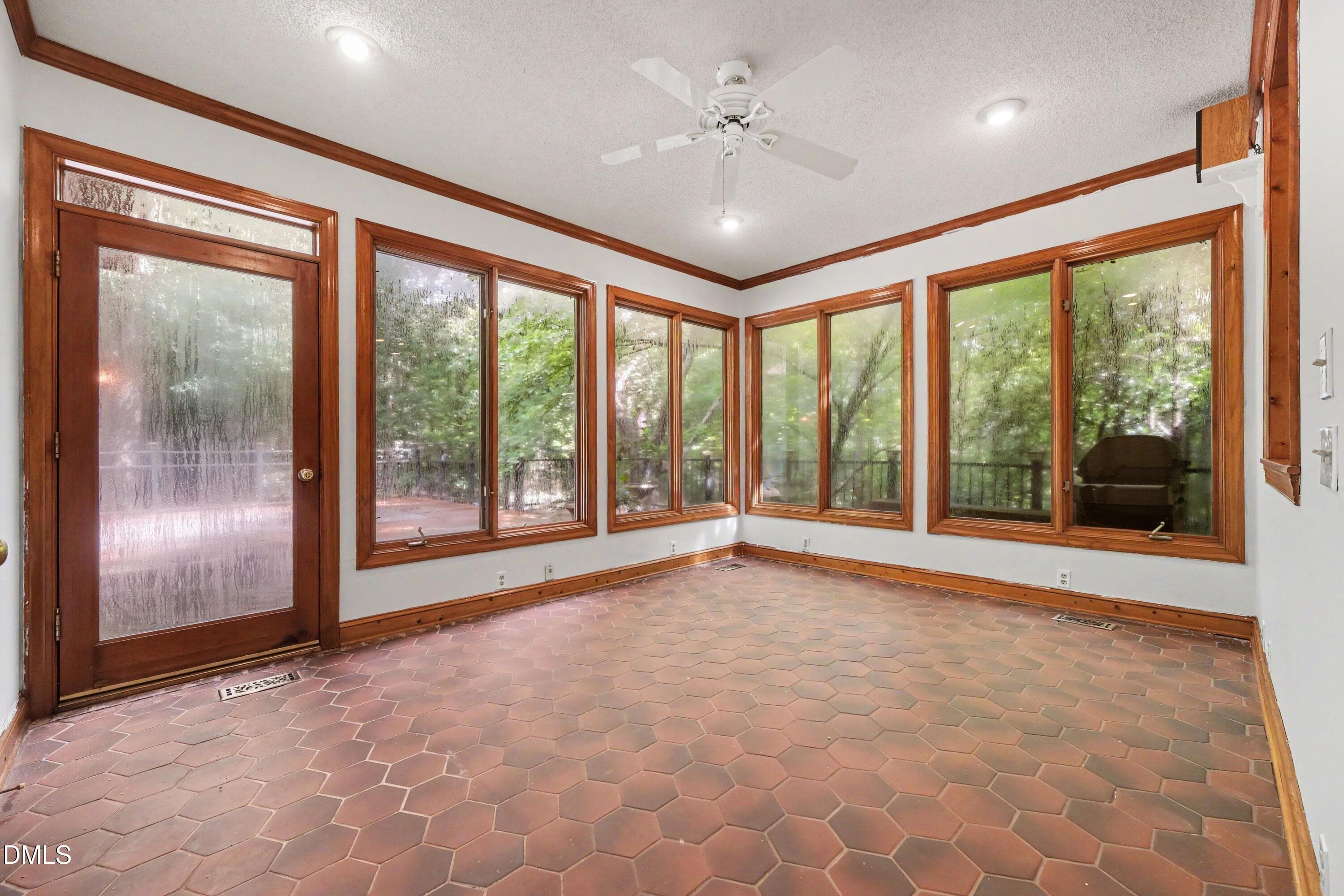 Sunroom - 9921 Waterview Road, Raleigh, NC 27615, Raleigh