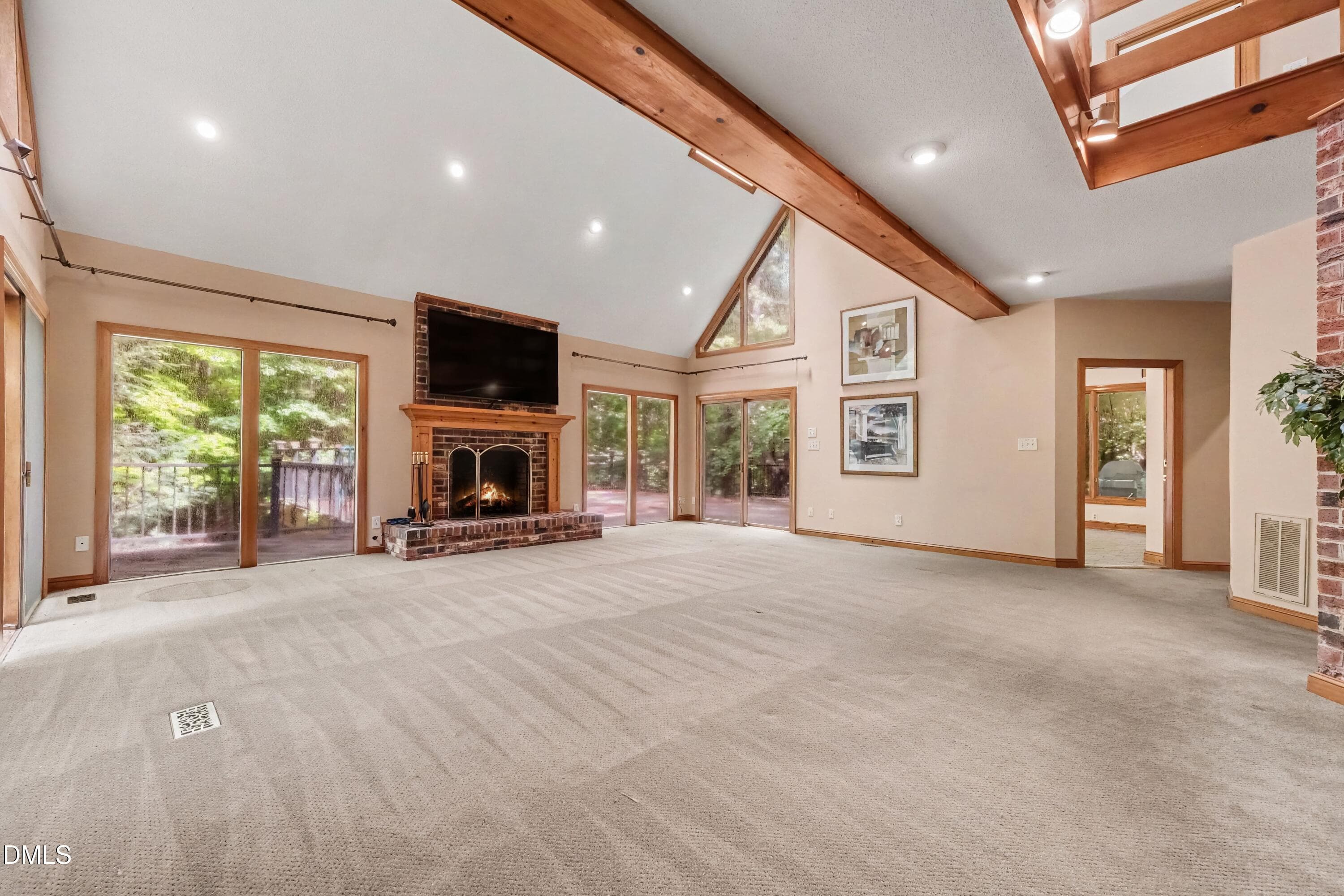 Living - 9921 Waterview Road, Raleigh, NC 27615, Raleigh