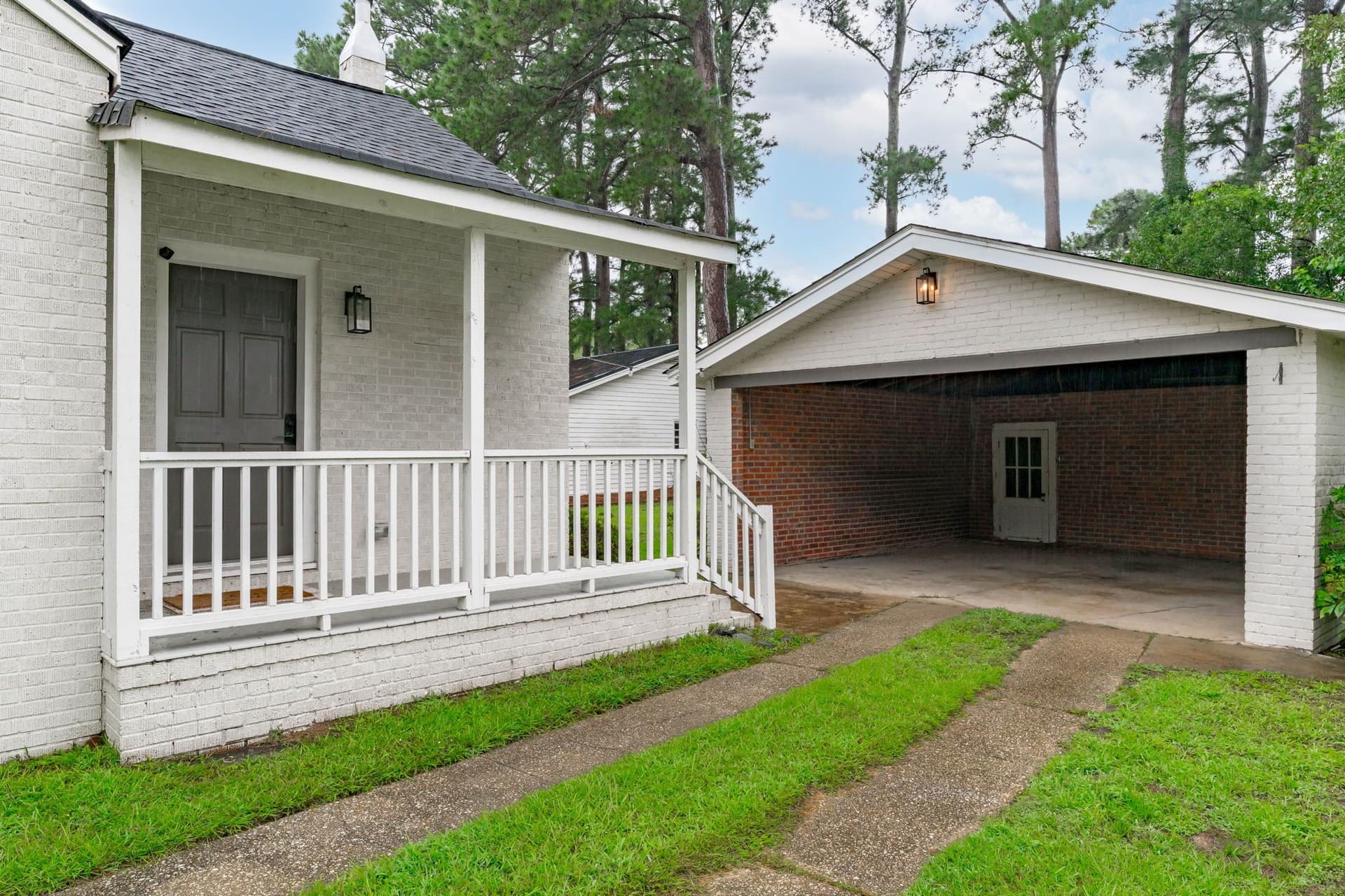 B (1 of 12).jpg - 602 W Main Street, Benson, NC 27504