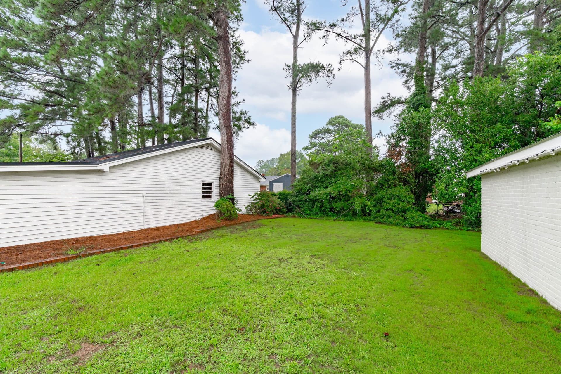 B (2 of 12).jpg - 602 W Main Street, Benson, NC 27504