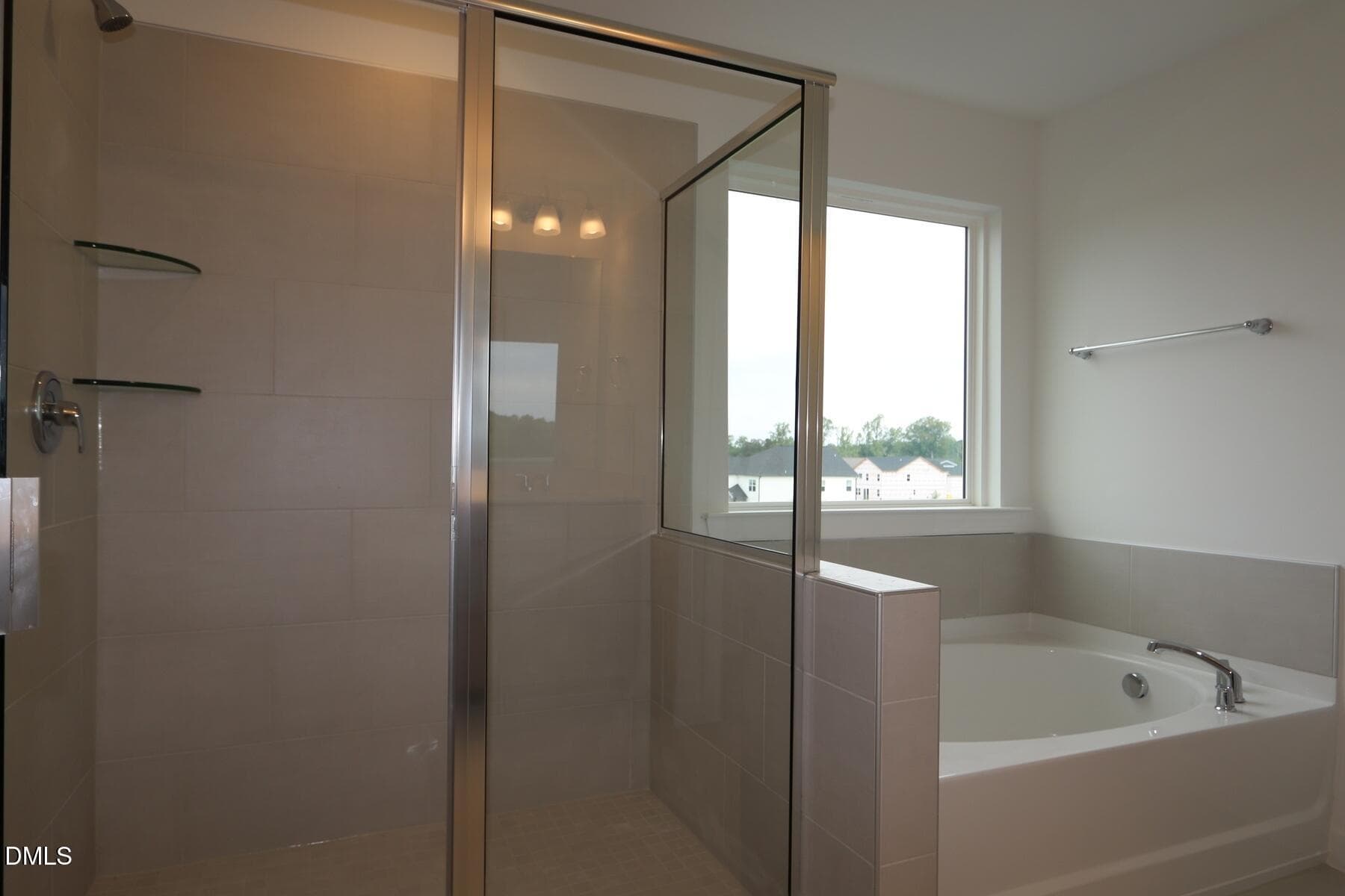 [L328_z013]none13 - 264 Yellow River Way, Garner, NC 27529