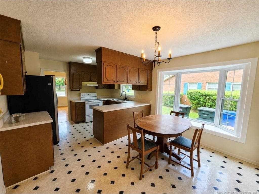 Photo 8 - 2331 Colgate Drive, Fayetteville, NC 28304, Fayetteville