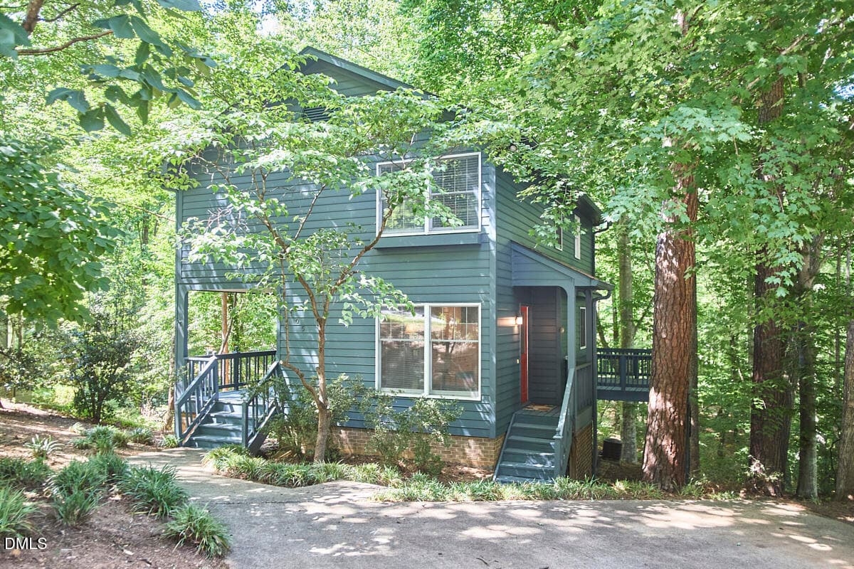 001 - 105 Westbury Court, Chapel Hill, NC 27516, Chapel Hill